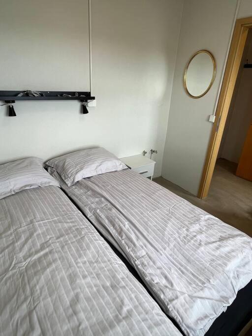 Black Valley Apartment Thoroddsstathir 外观 照片