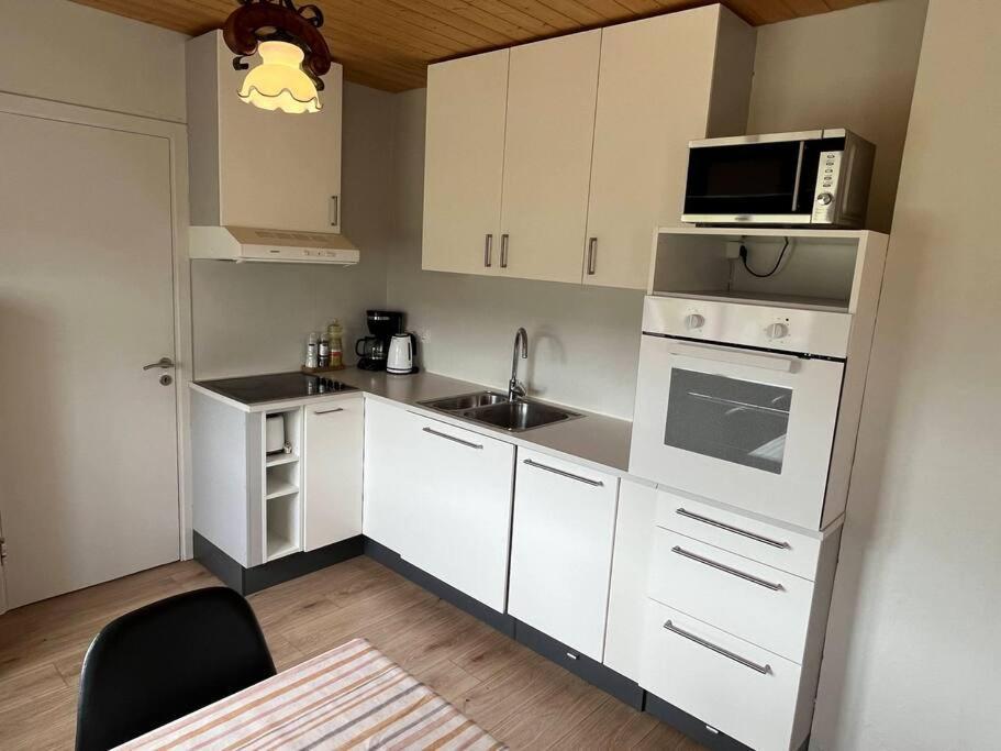 Black Valley Apartment Thoroddsstathir 外观 照片